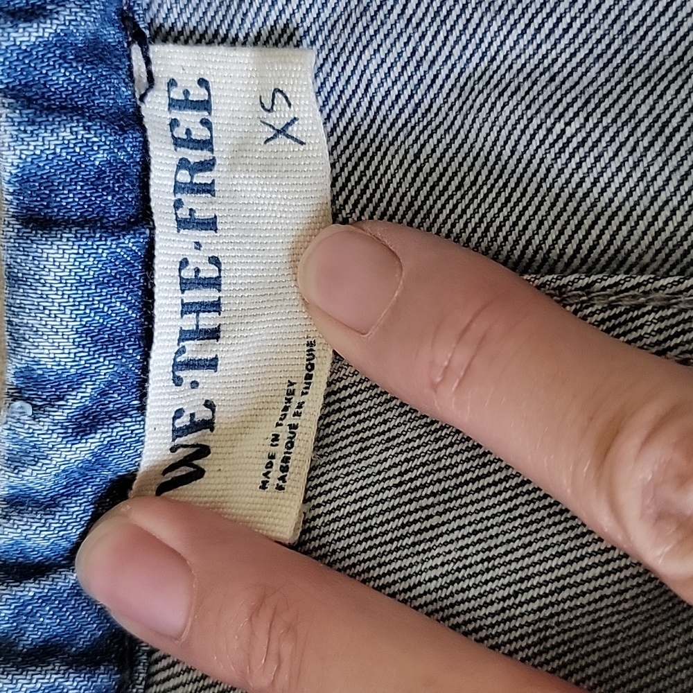 Free People Blue Denim Cargo Jean Shorts - Picture 8 of 9
